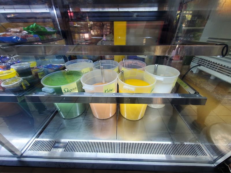Paleteria La Mexicana food